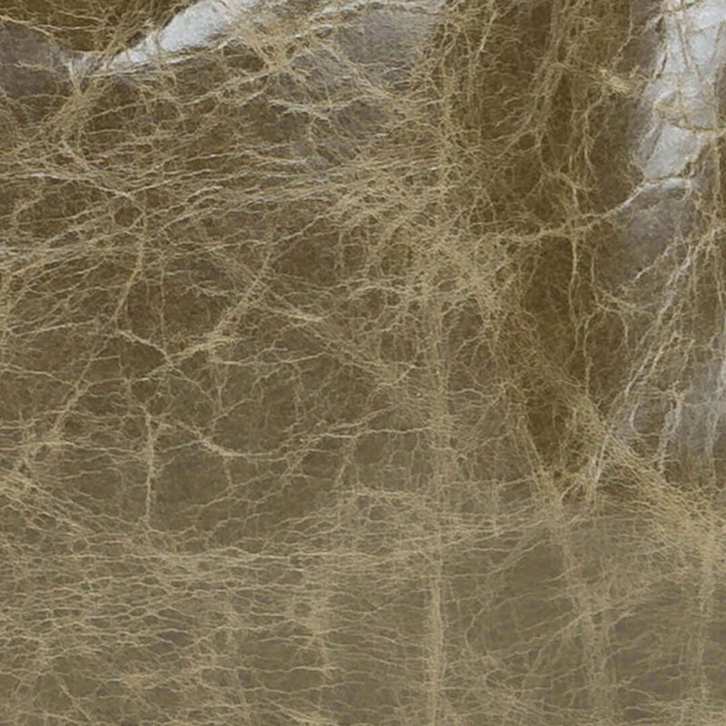 Close-up of high-quality leather texture for Original Lauren 6-in-1 leather crossbody bag.